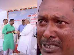 बिहार के सबसे गरीब विधायक का एलान, अम्बेडकर के बाद लालू मेरे भगवान, देखिये यह रिपोर्ट