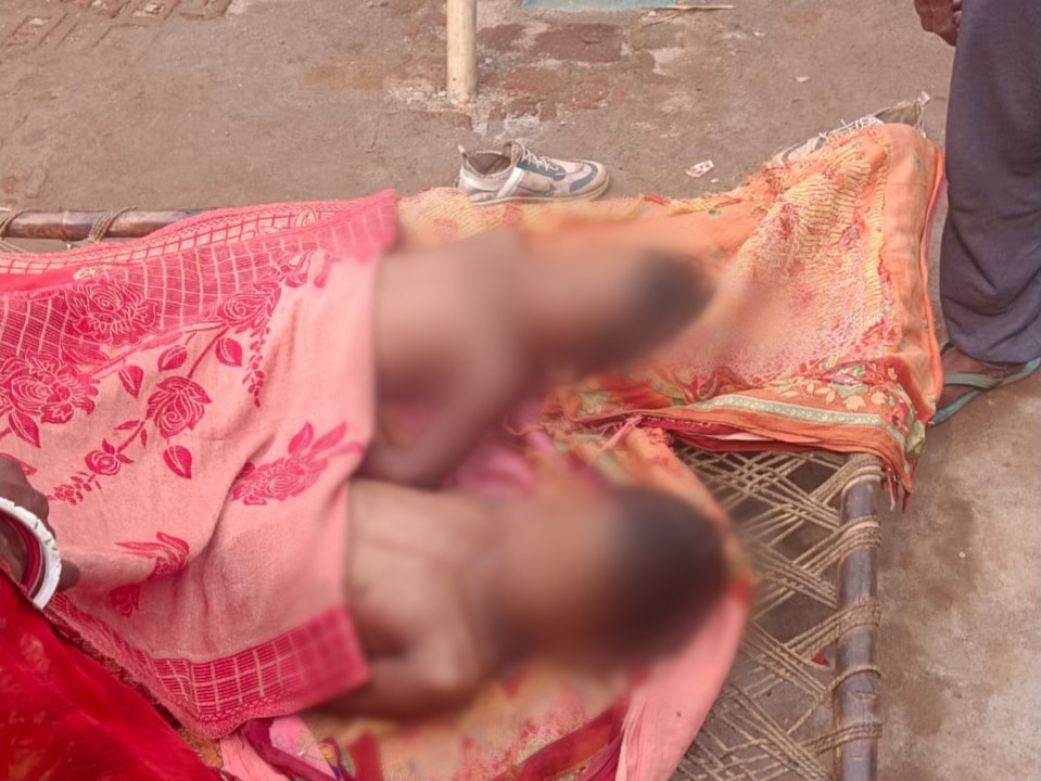 दुमका : निर्माणाधीन कूप में डूबे 3 बच्चे, 2 की मौत, एक निकाला गया सुरक्षित