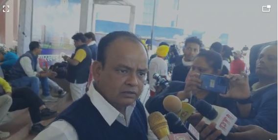 राहुल गांधी के खिलाफ नहीं, यह फैसला हमारे लोकतंत्र पर कुठाराघात है, देखिये  सदन के सड़क तक कैसे विरोध पर उतरे कांग्रेसी