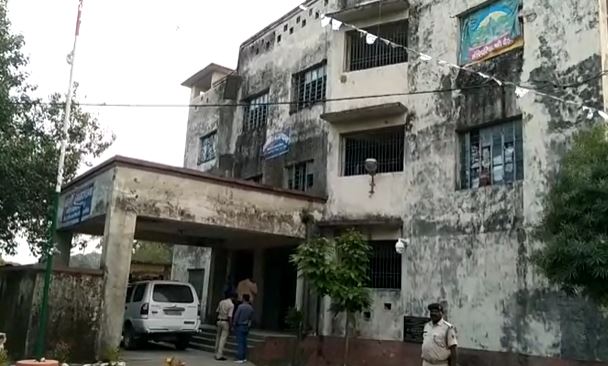 बगहा : छत से गिरकर इंस्पेक्टर की मौत,  3 दिन पहले हुआ था तबादला