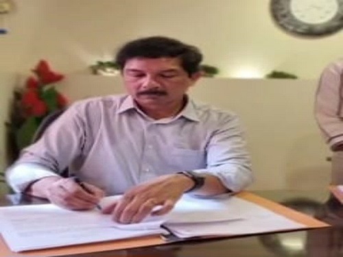एक लाइजनर के कार्यालय में बैठकर कितनी फाइलों का किया निपटारा, कल  ED के समक्ष एक्का करेंगे इसका खुलासा?