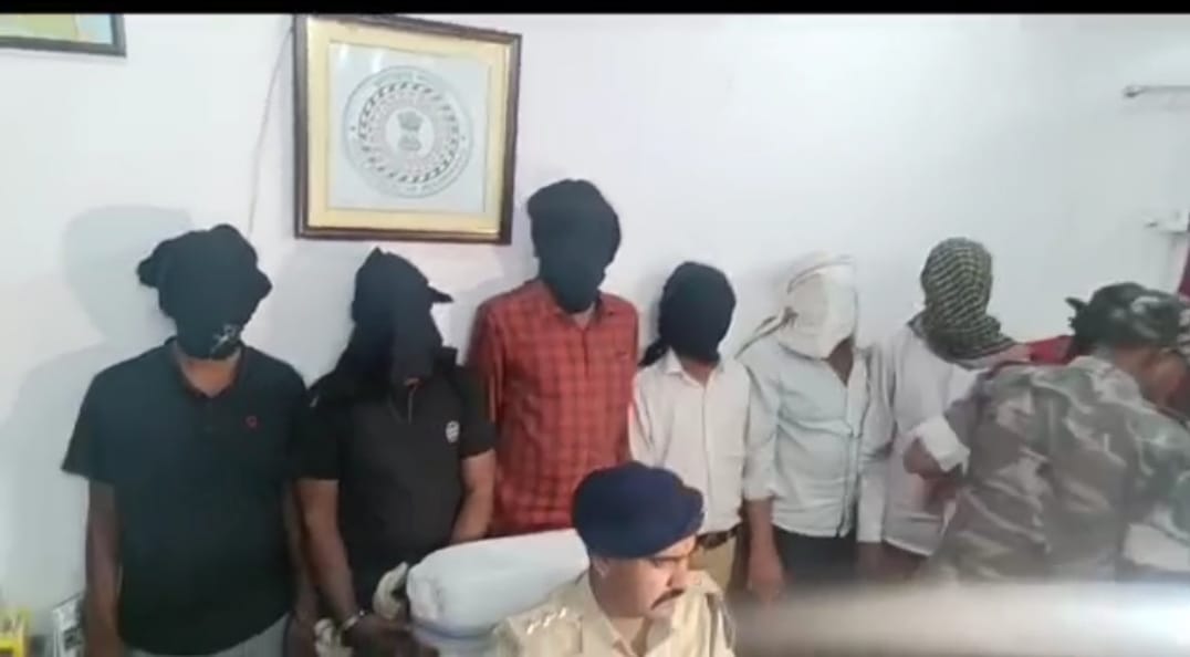 धनबाद में लॉटरी से लूट, सात को पुलिस ने पकड़ा ,जानिए इस खेल के पूरे नेटवर्क को