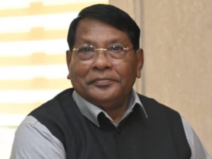 राज्य के वित्त मंत्री डॉ रामेश्वर उरांव का दावा, हमने दूसरे राज्यों से अच्छा परफॉर्म किया, बजट की 86 प्रतिशत राशि खर्च करने में सफल रहे, जानिए उनके दावे के आंकड़े