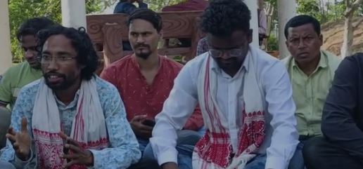 देखना है कितना दम पुलिस की लाठी-गोली में- छात्र नेता इमाम शफी, देखिये  60-40 सवाल पर छात्रों में किस कदर भरा है गुस्सा