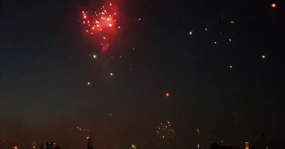 सरकारी आदेश फुस्स ! सिर्फ दो घंटे की थी इजाजत, धनबाद में पूरी रात होते रहे पटाखों के धमाके