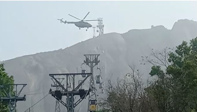 त्रिकुट रोपवे हादसा का आज एक साल पूरा, ज़मीन से ऊपर 800 मीटर की दूरी पर हवा में लटकी थी 48 की जान, जानिए पूरी घटना 