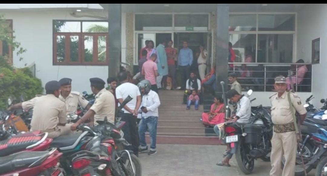 बिहार में ‘ठांय-ठांय’ : दिन दहाड़े डॉक्टर पर फायरिंग,अज्ञात अपराधियों ने दिया घटना को अंजाम