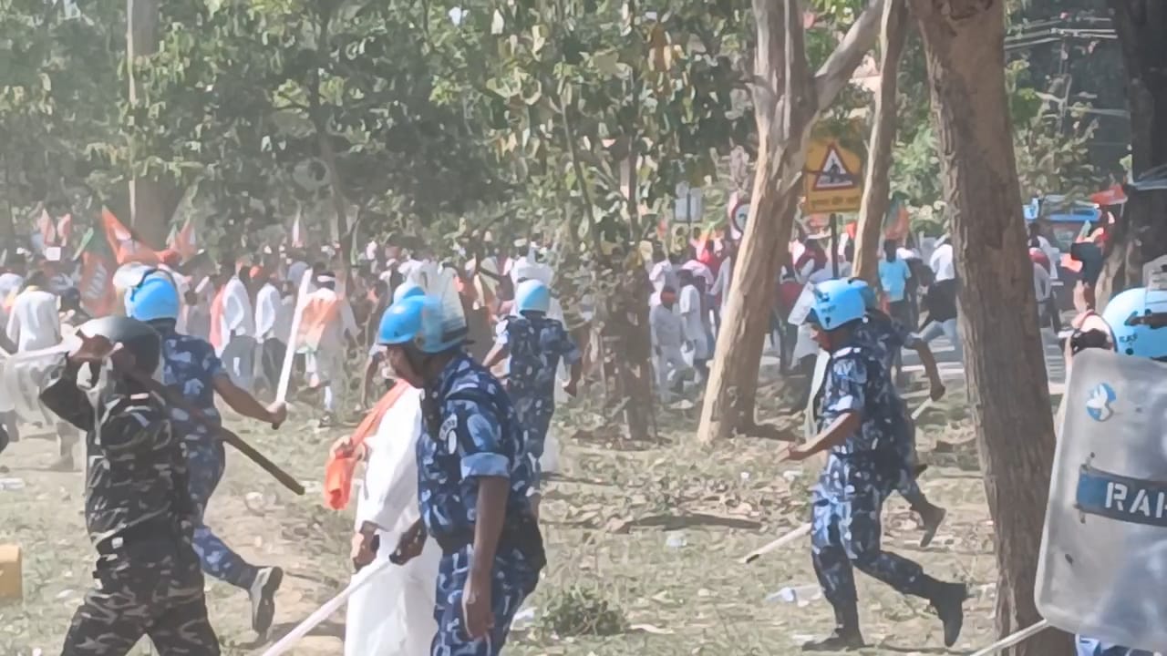 सचिवालय घेराव- भाजपा नेताओं की पत्थरबाजी में एक प्रशिक्षु IPS घायल, देखिये बाबूलाल ने सरकार पर कैसे बोला हमला