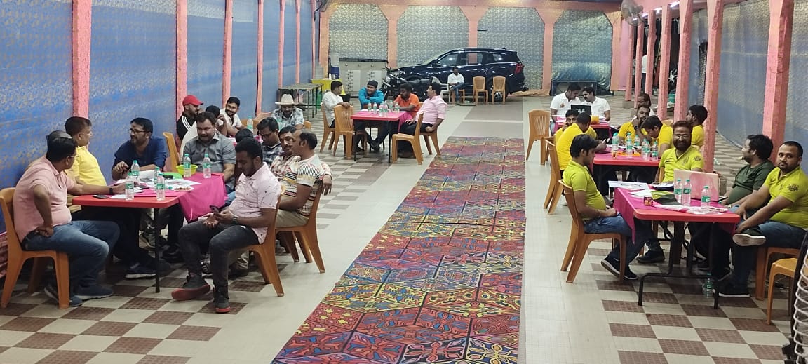 देवघर में कबड्डी लीग के लिए टीमों का हुआ चयन, स्थानीय से लेकर कई राज्यों के खिलाड़ियों की हुई नीलामी