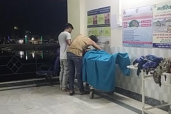 दुमका में विधि- व्यवस्था हुई बेपटरी, दो लोगों की निर्मम हत्या से क्षेत्र में दहशत का माहौल, देखिये यह रिपोर्ट