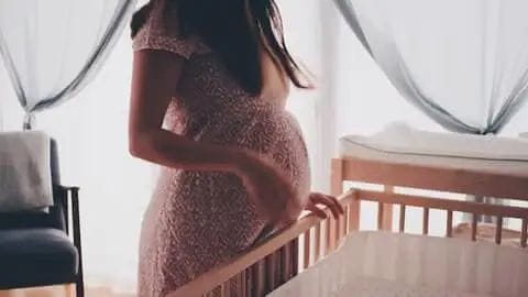 ममता शर्मसार: बॉयफ्रेंड से संबंध बनाया और हो गई प्रेगनेंट, समाज में बदनामी के कारण उठाया ये कदम, जानिए सनसनीखेज मामला