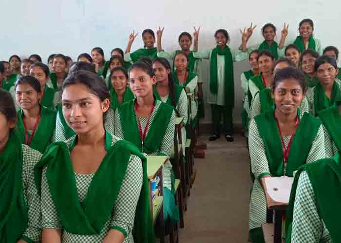 JEE MAINS- कस्तूरबा विद्यालय, खूंटी की छात्राओं का जलबा, 10 छात्राओं ने एक साथ लहराया परचम