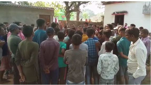 नदी में डूबने से तीन बच्चियां समेत चार की मौत, गांव में पसरा मातम