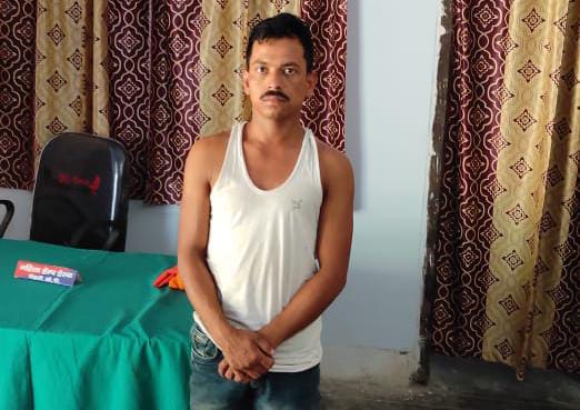 हाजत की खिड़की तोड़कर कैदी फरार, पुलिस महकमे में मचा हड़कंप, तलाश जारी