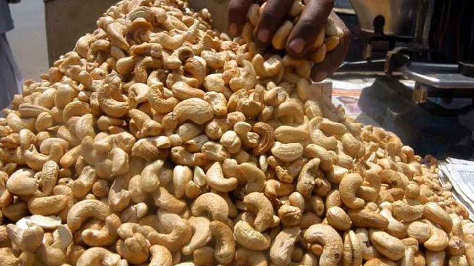 झारखंड के इस शहर में मिलता है सबसे सस्ता काजू, 40 से 50 रुपये में खरीद रहे हैं लोग