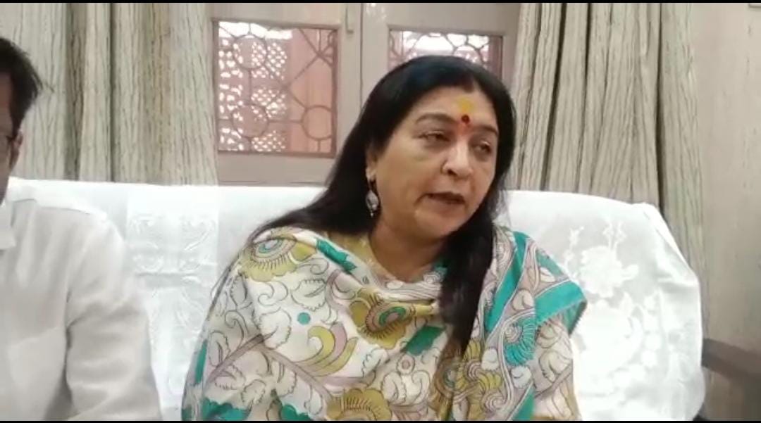 Jharkhand: वोट बैंक नहीं होने की वजह से बच्चों पर सरकार नहीं देती है ध्यान, जानें किसने लगाया आरोप