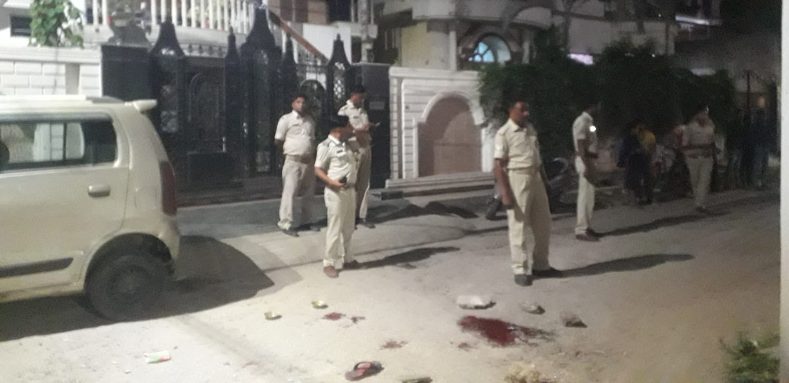 Ranchi breaking- बेलगाम अपराधियों ने पटेल चौक पर युवती को सरेआम गोलियों से भूना