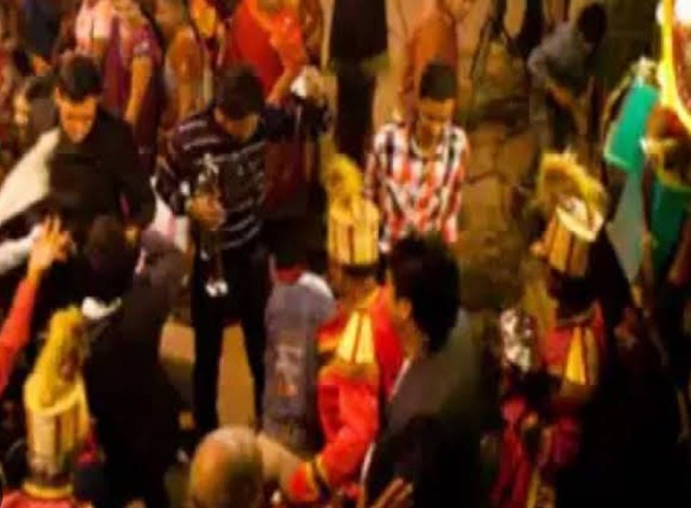 बिहार:वधू पक्ष की गुड़ागर्दी, दुल्हे और बारातियों को बांधकर पीटा, वजह जान हैरान रह जायेंगे आप