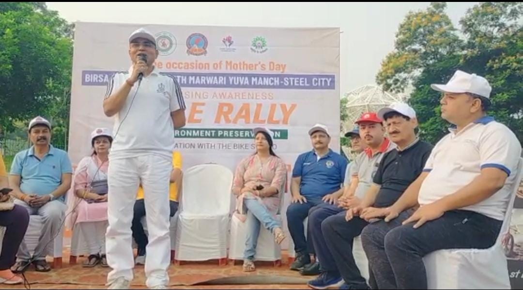 क्या आपने कभी मदर्स डे ऐसे मनाया है, जानें लौहनगरी में कैसे अनोखे अंदाज में मनाया गया मदर्स डे