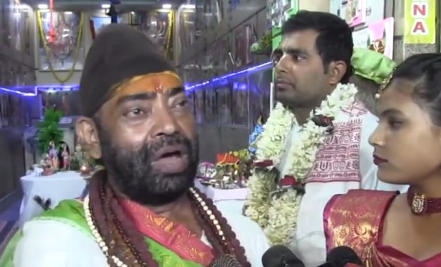 देखिए माधुरी दीक्षित के जबरा फैन की दीवानगी, इस बार कुछ खास अंदाज में मनाया एक्ट्रेस का बर्थ डे