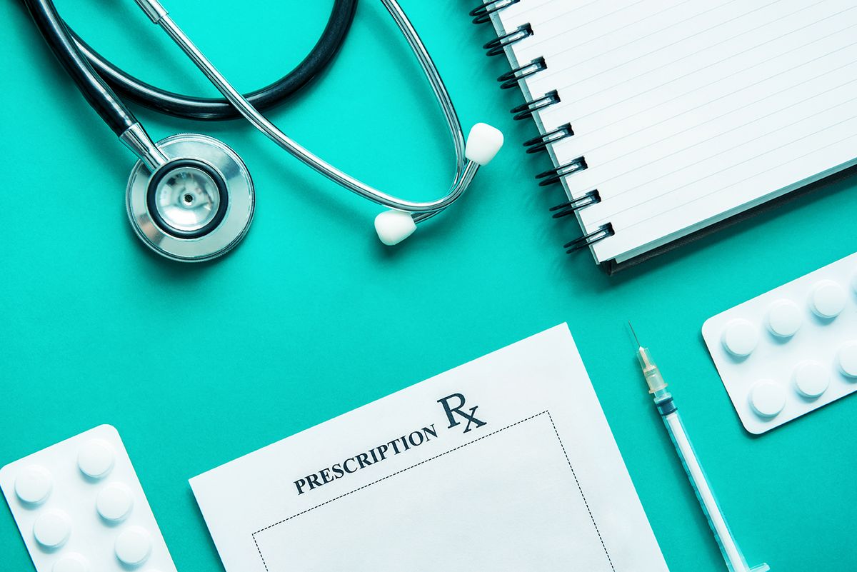 धरती के "भगवान" को अब किसी भगवान से कोई डर नहीं, जानिए क्यों उठ रही आयुष्मान योजना की जांच की मांग 