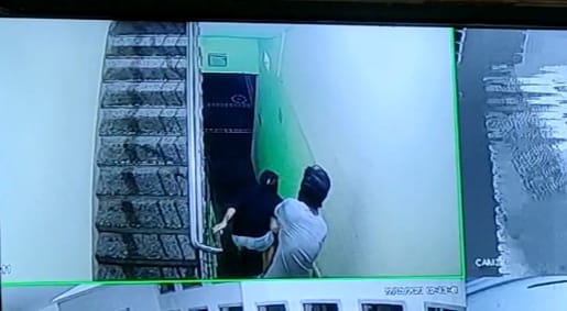 रांची: लड़की ने क्यों लगा दी होटल की छत से छलांग, कहीं सेक्स रैकेट का तो नहीं है मामला!  