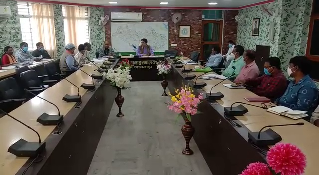 आपूर्ति विभाग के अधिकारियों को डीसी का सख्त निर्देश, धान कटाई शुरू होने से पहले सूचीबद्ध  हो किसानों के नाम