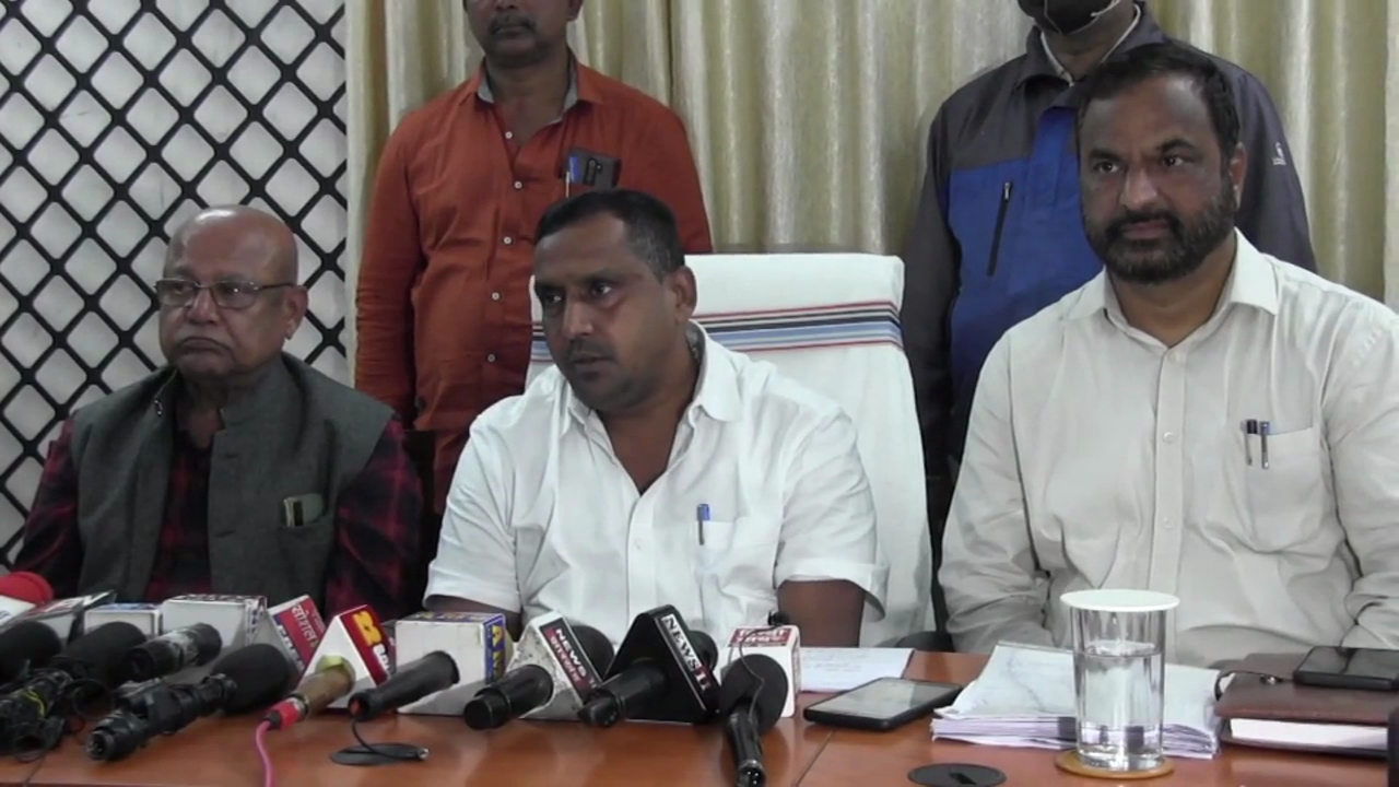 स्वास्थ्य मंत्री बन्ना गुप्ता ने टाटा कंपनी के खिलाफ खोला मोर्चा,  कहा सड़क से लेकर सदन तक लड़ेंगे लड़ाई  