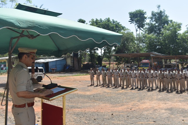 झारखंड के हर जिलों में उग्रवादियों ने मचाया है तांडव, कई जवानों और अधिकारियों ने दी है अपनी शहादत, आईए जानते हैं.