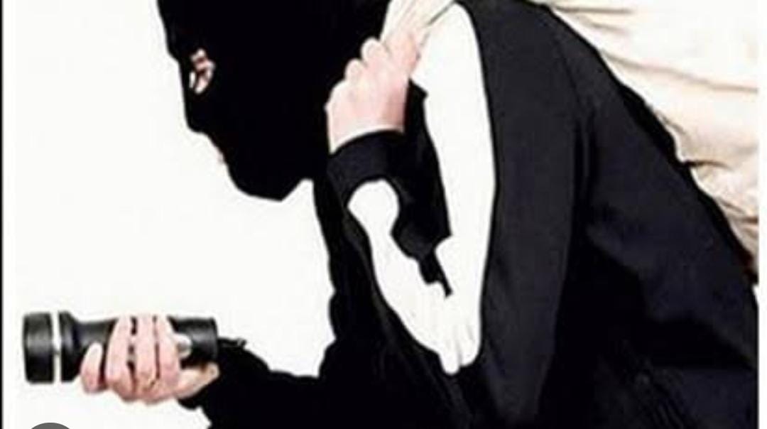 आखिर क्यों बंगाल के चोर देवघर में मचा रहे ताडंव, क्यों सरकारी संपत्ति की ही करते है चोरी, जानें वजह