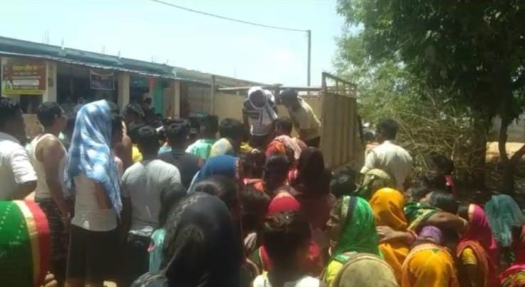 मातम में बदली शादी की खुशियां, सेहरा पहनने से पहले फंदे से झूला दुल्हा, जानें क्यों मौत को लगाया गले