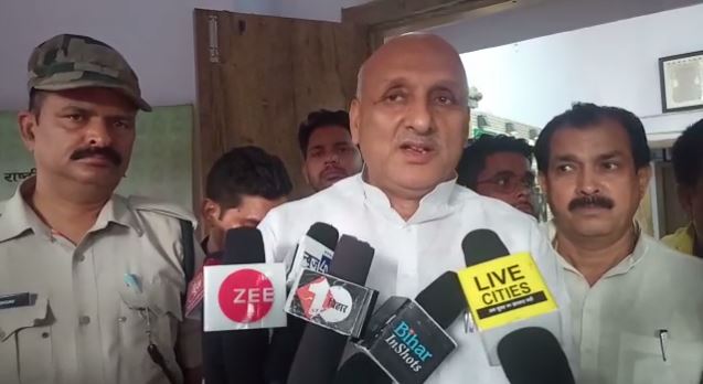 भागलपुर में ब्रिज गिरने के बाद सियासत हुई तेज , शिक्षा मंत्री  चंद्नशेखर ने कहा - 'बीजेपी के शासनकाल में 90 प्रतिशत पुल का हुआ था काम'