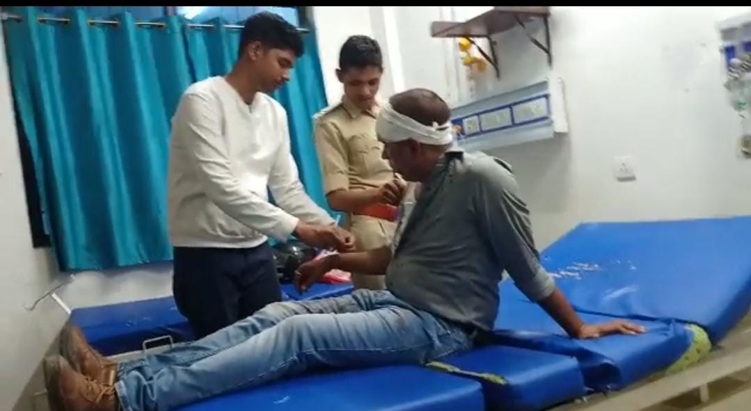 बिहार में प्रशासन पर माफिया हावी, उत्पाद विभाग के 7 जवानों को पीटकर किया घायल, जानें पूरा मामला