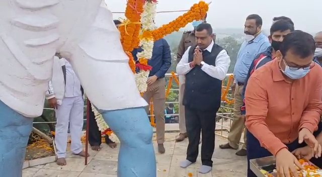 “भगवान बिरसा मुंडा को इतिहास में नहीं मिली अपेक्षित जगह” - बन्ना गुप्ता