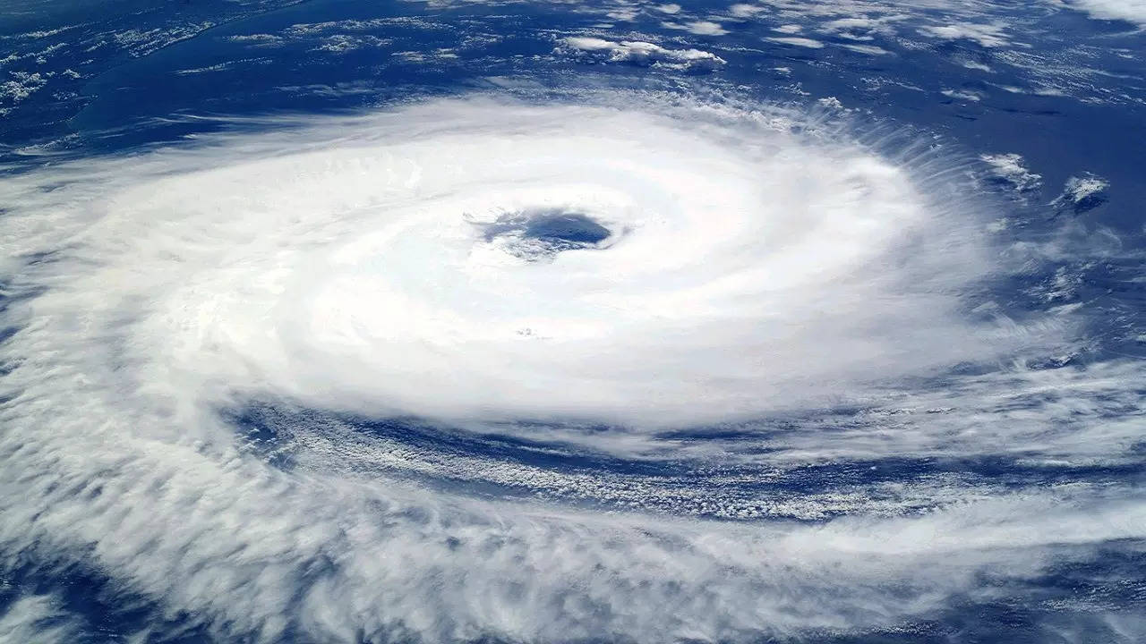 प्रचंड  तूफान के रूप में बदल गया है 'बिपरजॉय',भारत के कई राज्यों पर जल्द होगा असर