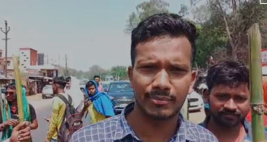 बोकारो में 60/40 के विरोध में हंगामा, बंद समर्थकों ने सड़क जामकर किया प्रदर्शन और नारेबाजी