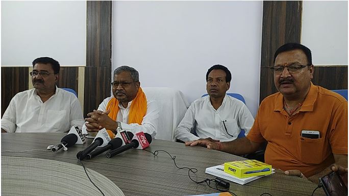 दुमका : बाबूलाल मरांडी तीन दिवसीय दौरे पर पहुंचे दुमका, केंद्र सरकार की उपलब्धियों का किया बखान