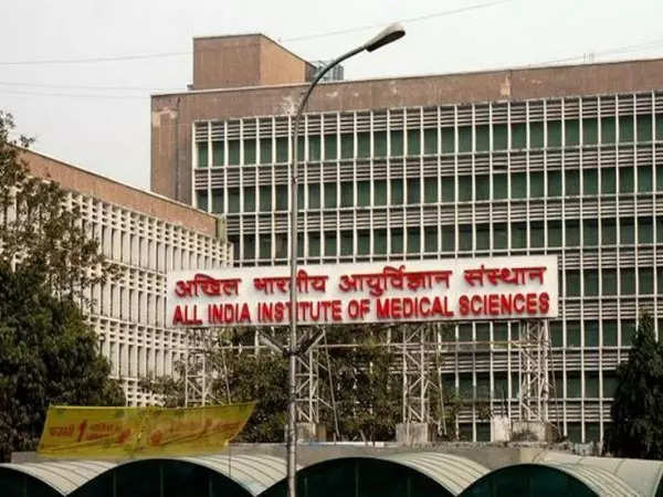 AIIMS साइंस में निकली वैकन्सी, जानिए कब और कैसे करें अप्लाई
