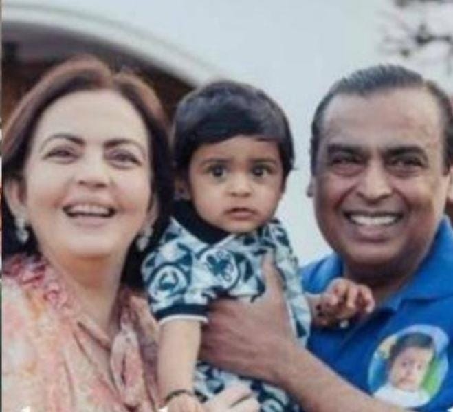 जानें क्यों पुराने नामों का दिवाना हुआ अंबानी परिवार, नीता की पोती का रखा गया है ये यूनिक नाम
