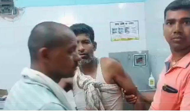 बेगुसराय: उपसरपंच के पति पर फायरिंग, मामले में पुलिस ने 2 को किया गिरफ्तार, जानें किस दुश्मनी में की गई फायरिंग