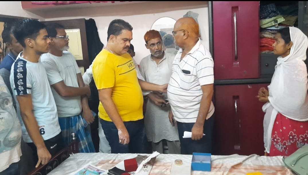 धनबाद के कुमारधुबी  में बड़ी चोरी ,जानिए क्या-क्या ले गए चोर 