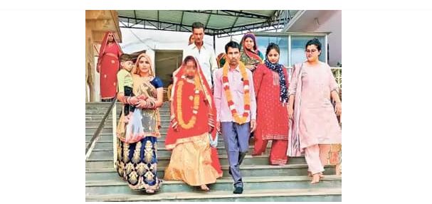 घर के आंगन से नाबालिग लड़की हुई गायब, बाद में परिजन को मिली हैरान कर देने वाली तस्वीर, जानिए पूरा मामला