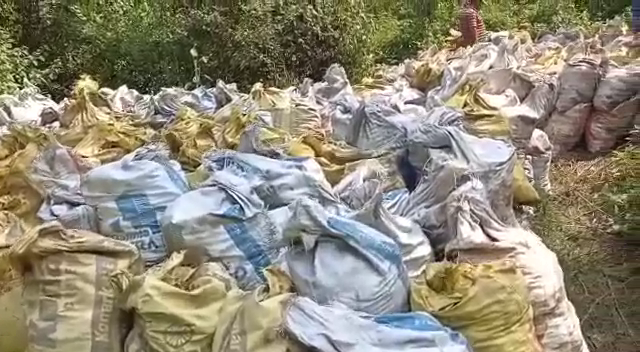 निरसा में कोयले की लूट, किसने दे रखी हैं खुली छूट, सरकार का हो रहा करोड़ों के राजस्व का नुकसान