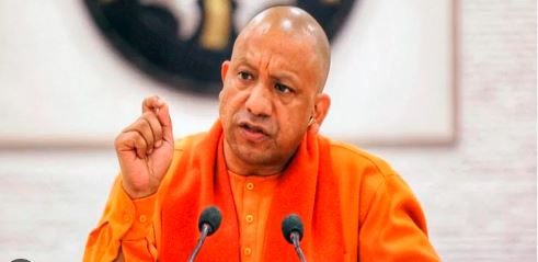 मुख्यमंत्री योगी आदित्यनाथ ने किया यूपी के कानून व्यवस्था की तारीफ, कहा- ‘अब सड़क पर न नमाज होती है, न हनुमान चालिसा’