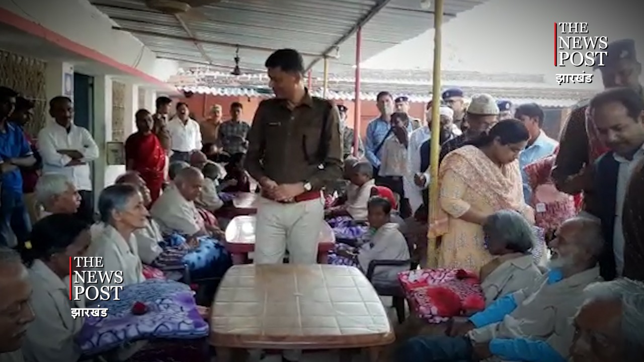 हे राम! आप कैसे बेटे हैं! बूढ़े तो एक दिन आप भी होंगे, किन बच्चों से धनबाद एसएसपी ने कही ये बात, पढ़िए खबर