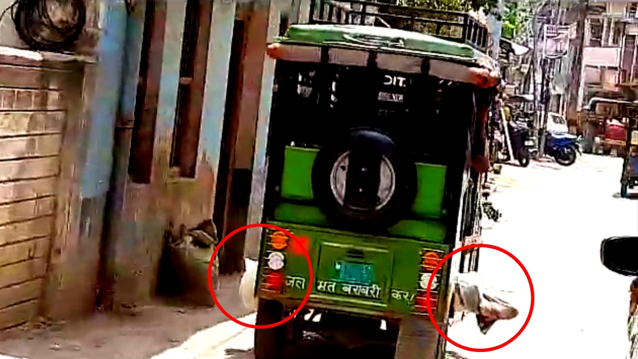 नालंदा: ई-रिक्शा के बाहर लटका हुआ शव पूरे रास्ते पोल और अन्य चीजों से टकराता रहा, वीडियो वाइरल होने पर सिस्टम पर उठ रहे सवाल