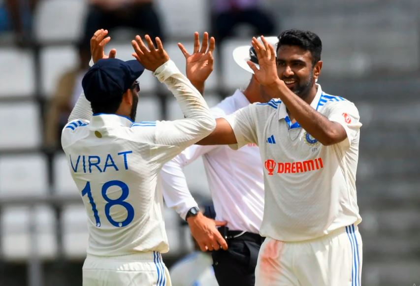 ऑफ स्पिनर अश्विन ने लिया टेस्ट क्रिकेट में 700 विकेट, वेस्टइंडीज के खिलाफ पहले टेस्ट में किया कमाल 