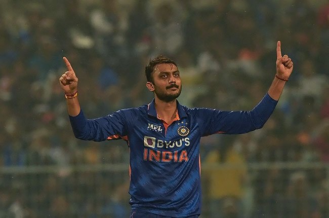 अक्षर पटेल की फिरकी में फंसे न्यूज़ीलैंड के बल्लेबाज, भारत ने टी-20 सीरीज में न्यूज़ीलैंड को किया क्लीन स्वीप