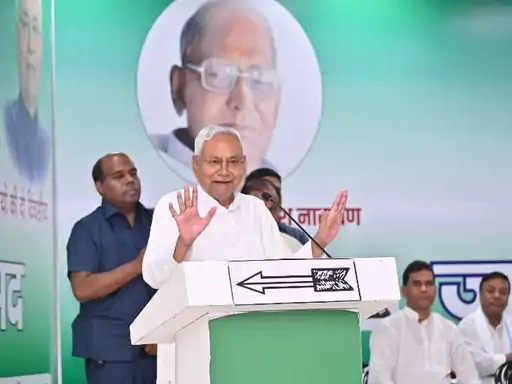 आज लालू के साथ बेंगलुरु रवाना होंगे सीएम नीतीश, कल मिल सकती है बड़ी जिम्मेवारी