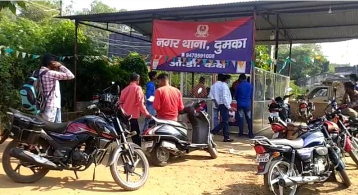 एसडीओ की शिकायत पर रवि वर्मा के खिलाफ नगर थाना में दर्ज हुई प्राथमिकी, शक के दायरे में नगर परिषद के कार्यपालक पदाधिकारी